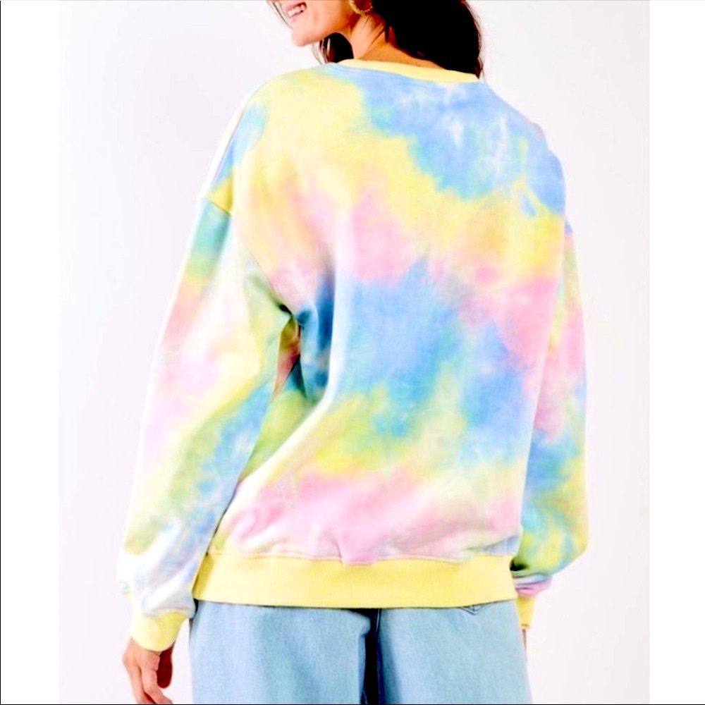 NWT🔥 Early 2000’s style tie dye sweatshirt 🌈 - Picture 3 of 6